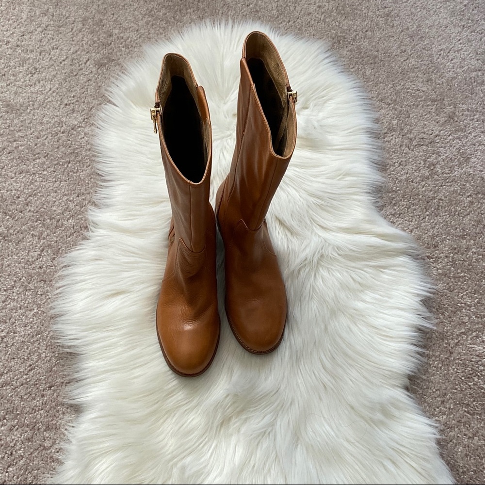 NWOT Sperry boots